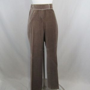 ANN TAYLOR DARK OATMEAL VELVET WITH CREAM PIPING